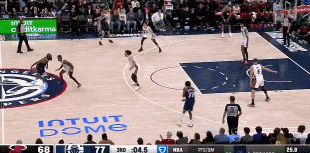 电子png游戏🔥单节13分！哈登干拔三分+刀一手后抛投压哨🔪