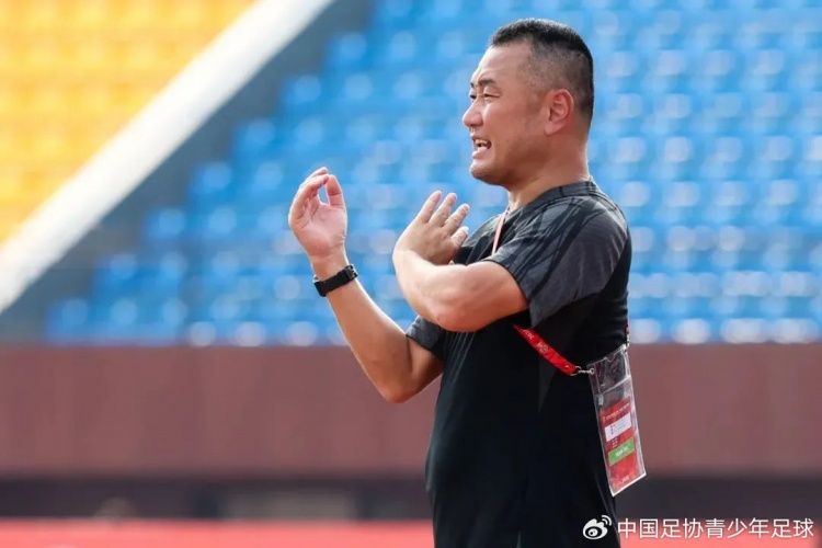 png电子官网国少遭伤病侵扰，上村健一：希望U17亚洲杯前可以全员恢复