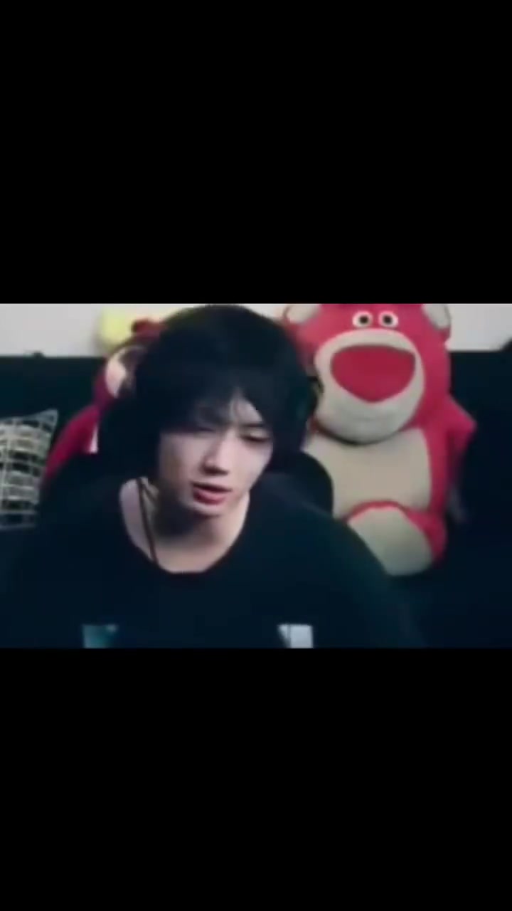 png电子官网乐言：Uzi退役我就不怎么看LPL比赛了，只看一些有趣的场