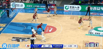 png电子💥太残暴！吴前抛传助飞琼斯空接隔人砸扣