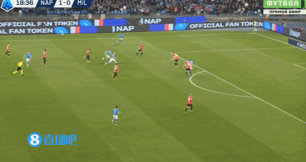 png电子半场-那不勒斯暂2-0米兰 波利塔诺62秒闪击卢卡库破门米兰0射正