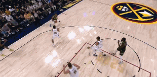 电子png游戏立功了！威少防守造成克拉克进攻犯规 森林狼挑战失败