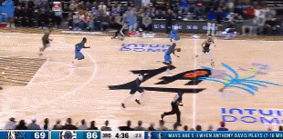 png电子这波划算！裁判吹邓恩出界快船挑战成功 直接变成助攻小卡得分