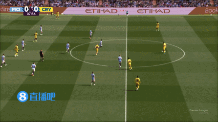 png电子纸糊的防线！刘易斯漏人&埃泽后点轻松推射破门，曼城0-1落后