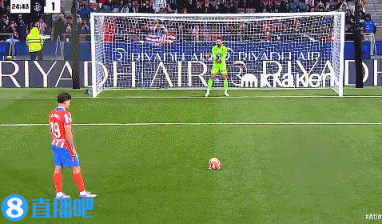 png电子官网🤔阿尔瓦雷斯点射破门后，西蒙尼做“两次触球”手势嘲讽皇马