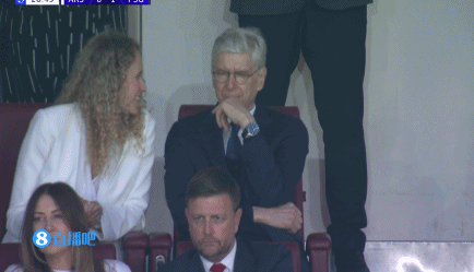 电子png游戏好久不见!“教授”温格亲临现场观战阿森纳vs巴黎