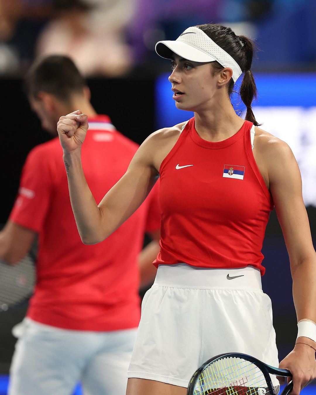 电子png游戏😍郑钦文明天将战马竞门神奥布拉克的女友，她比奥布拉克小8岁